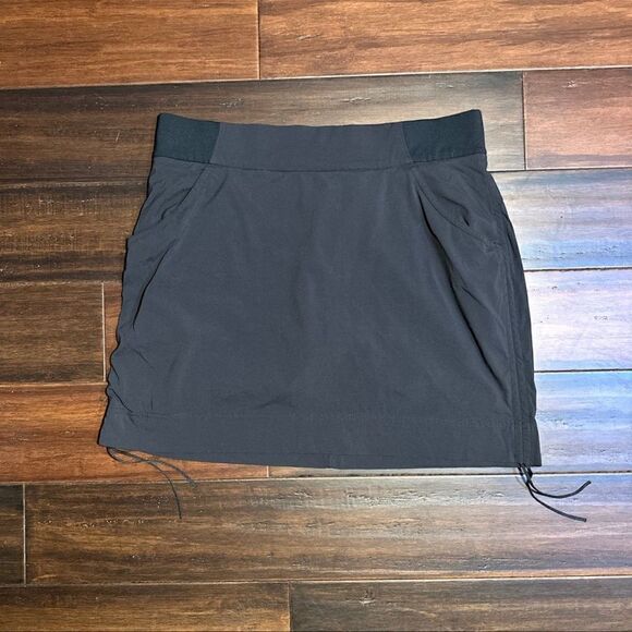 Columbia Ladies Skort - Picture 1 of 4